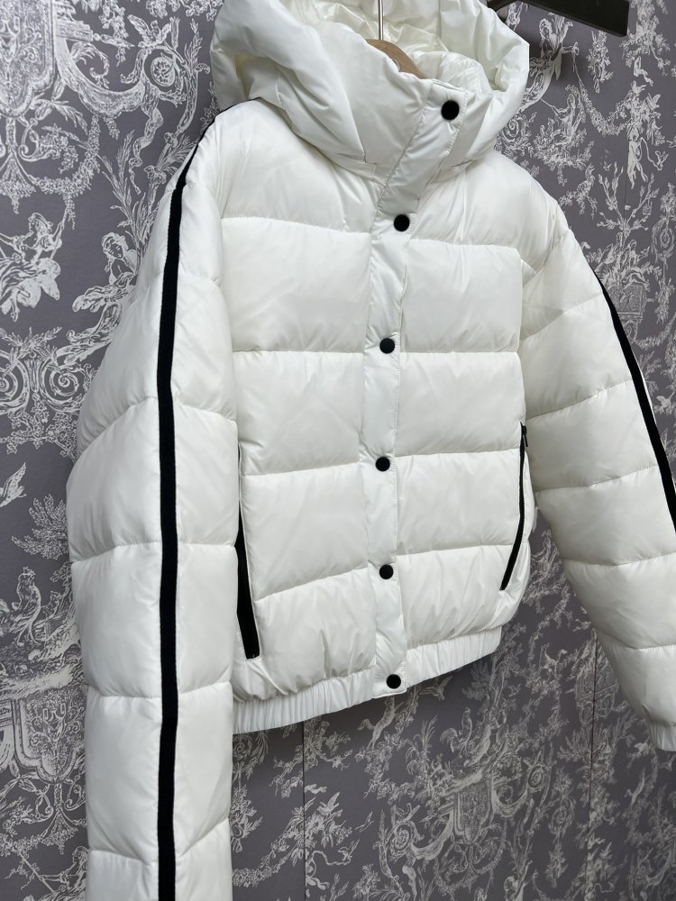 Куртка пуховик жіноча фото 2