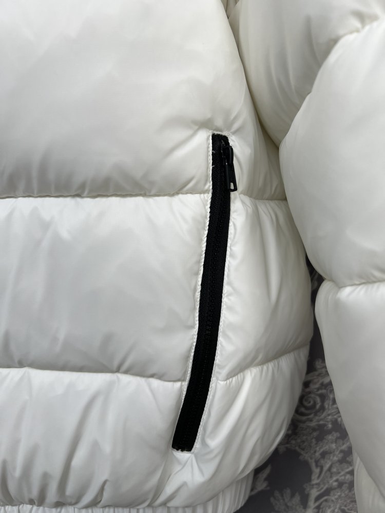 Куртка пуховик жіноча фото 4