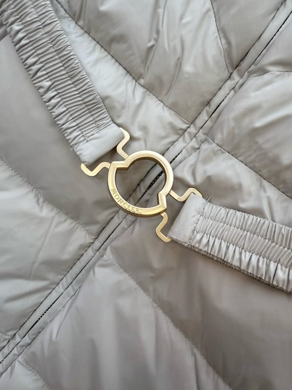 Куртка пуховик жіноча фото 5