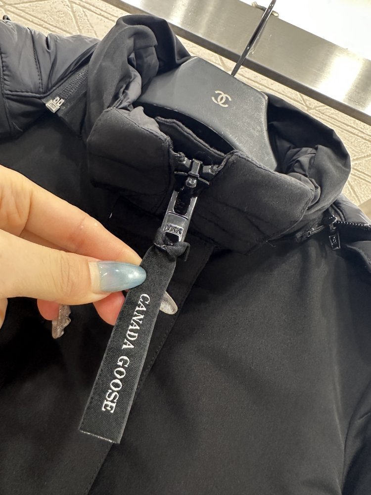 Куртка пуховик жіноча фото 5