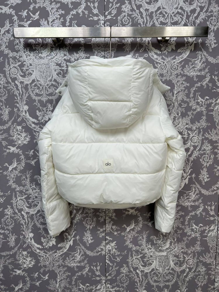 Куртка пуховик жіноча фото 6