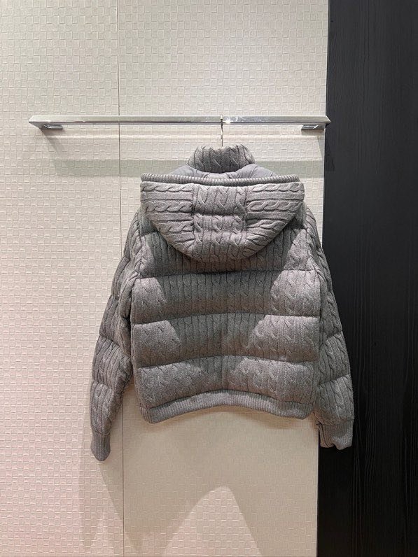 Куртка пуховик жіноча фото 7