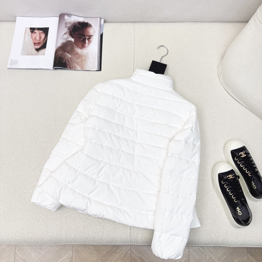 Куртка пуховик жіноча фото 8