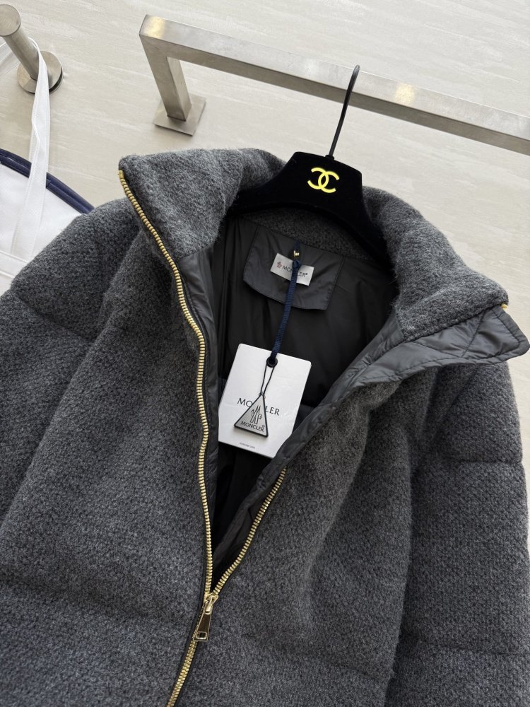 Куртка пуховик жіноча фото 8