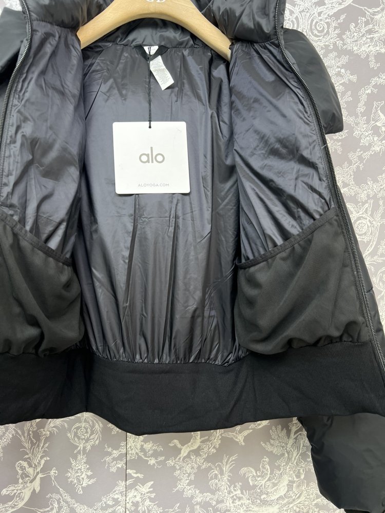 Куртка пуховик жіноча фото 8