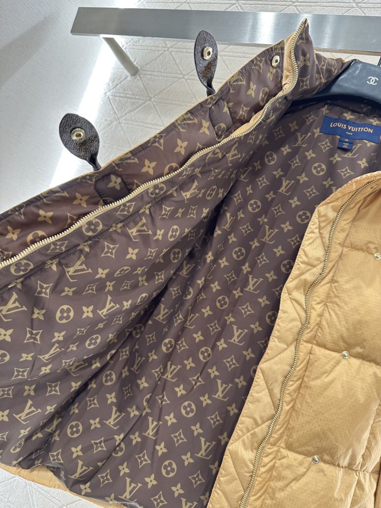 Куртка пуховик жіноча фото 8