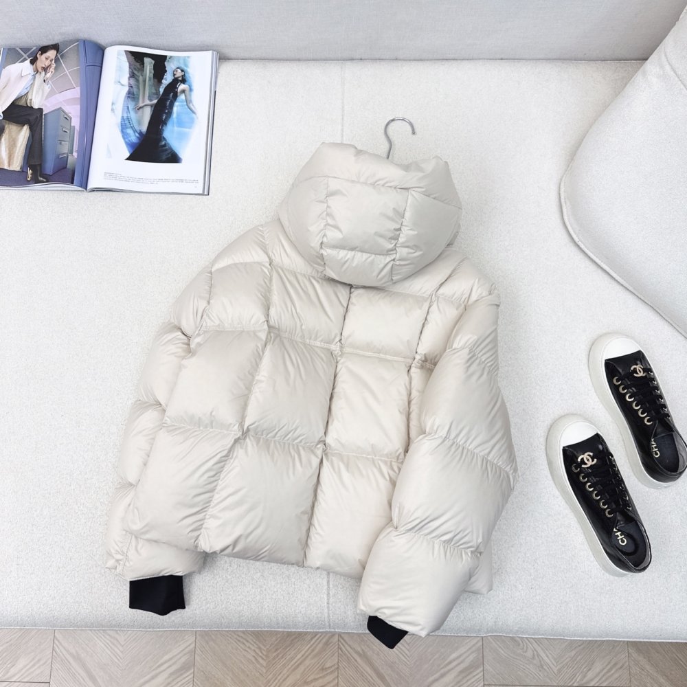 Куртка пуховик жіноча фото 9