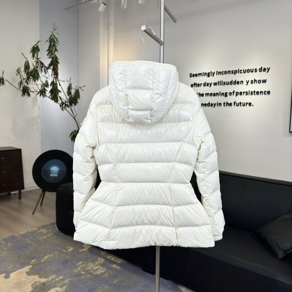 Куртка пуховик жіноча фото 9