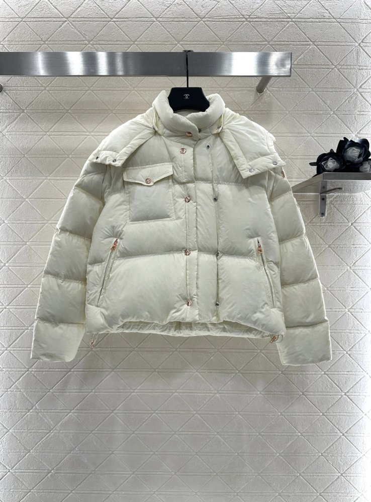 Куртка пуховик жіночий