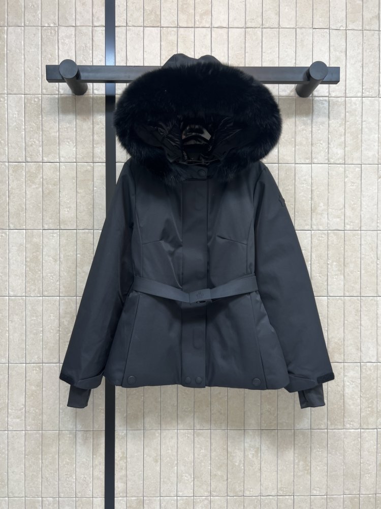 Куртка пуховик жіночий