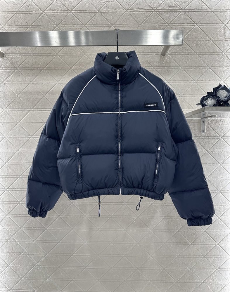 Куртка пуховик жіночий