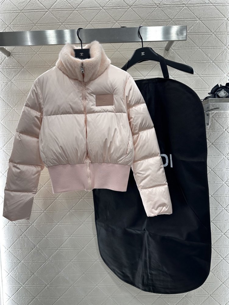 Куртка пуховик женский фото 3