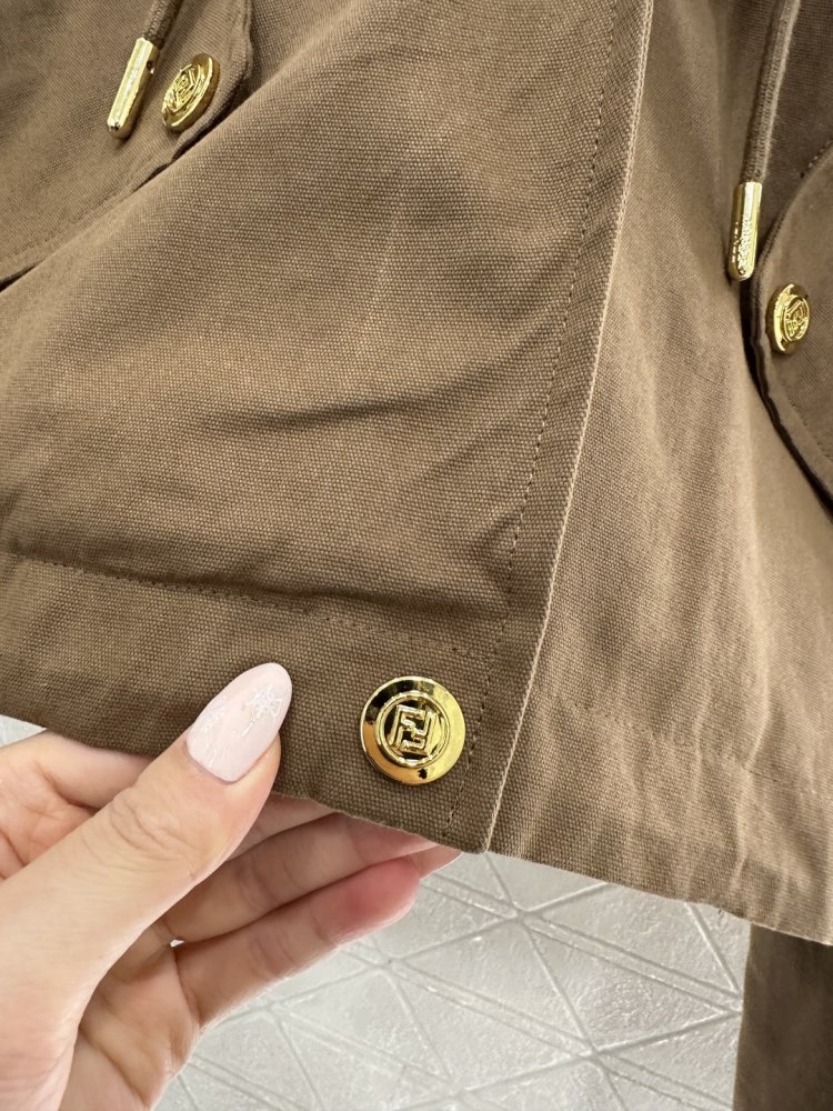 Куртка з капюшоном і зав'язками фото 6