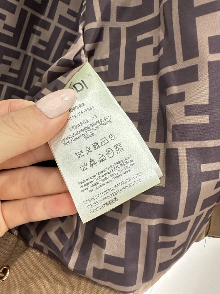 Куртка з капюшоном і зав'язками фото 9