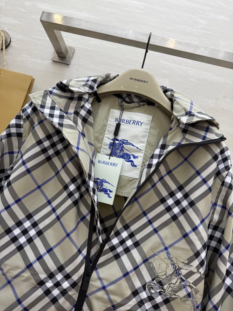 Jacket from hood women's фото 8