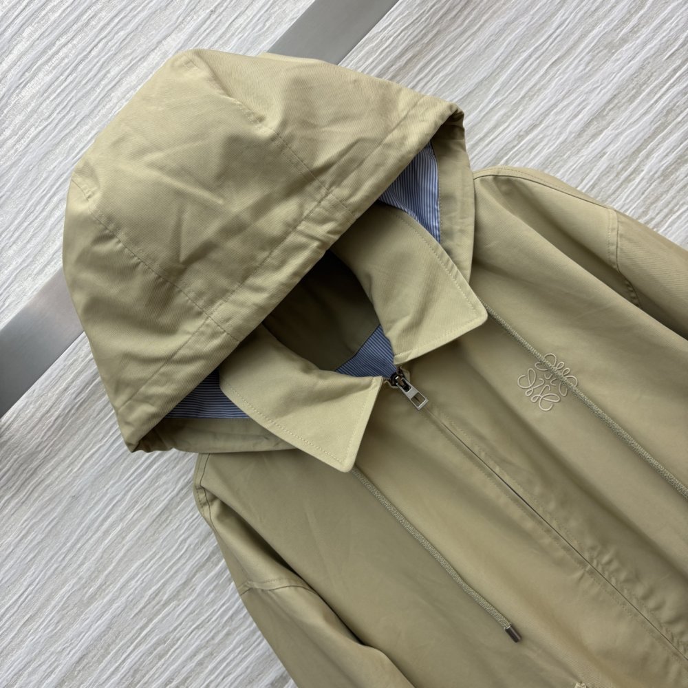 Куртка з капюшоном фото 5