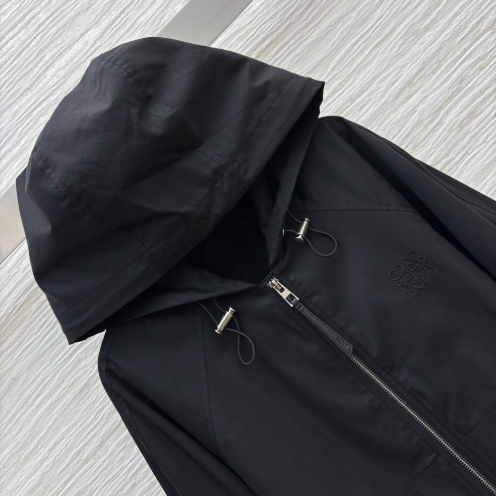 Куртка с капюшоном фото 5