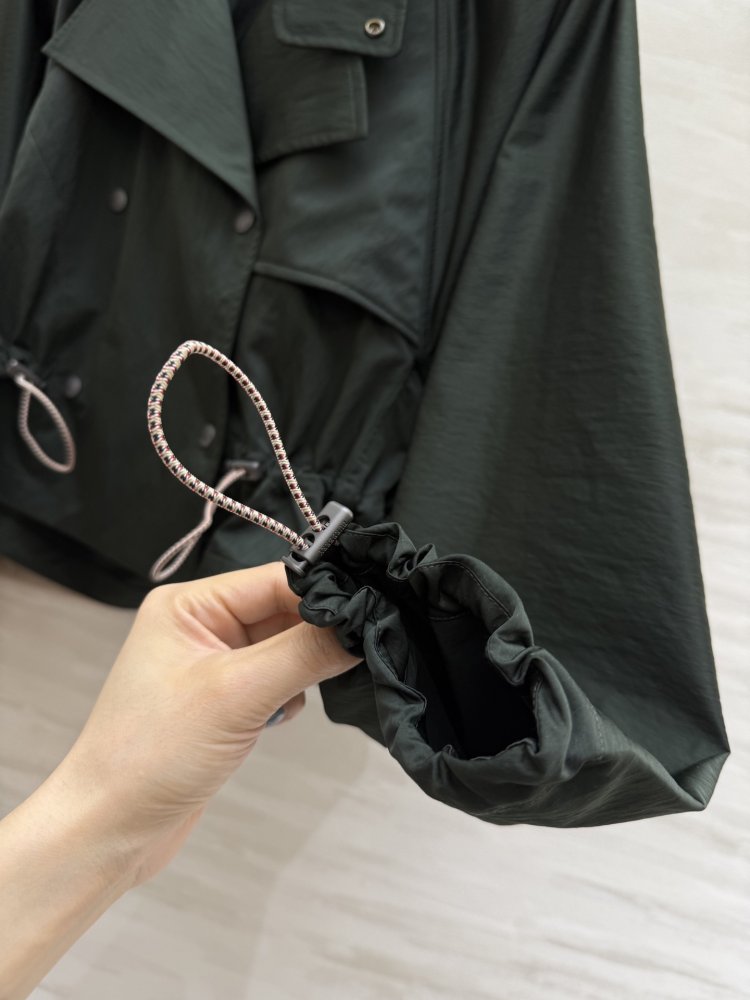 Куртка с капюшоном фото 6