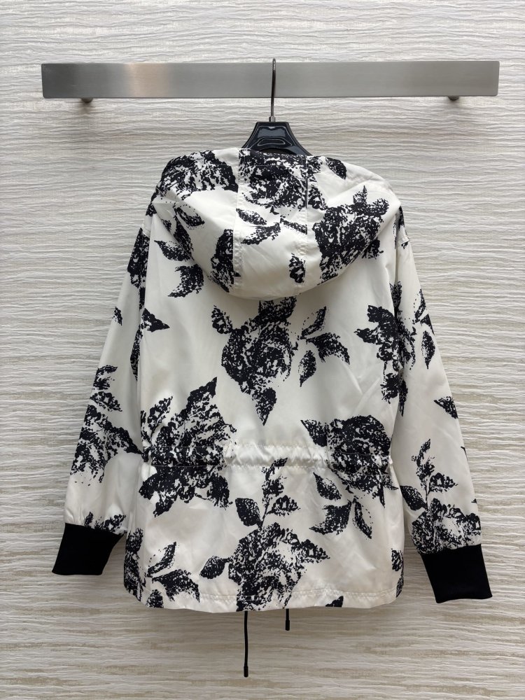 Куртка з капюшоном фото 8