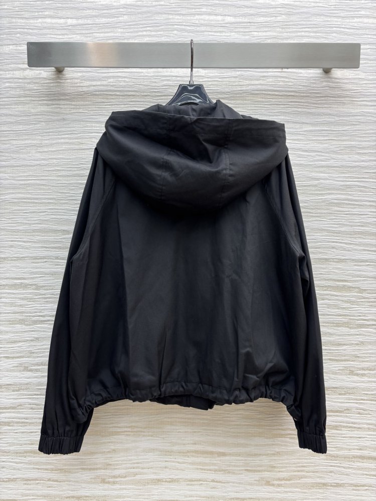 Куртка с капюшоном фото 8