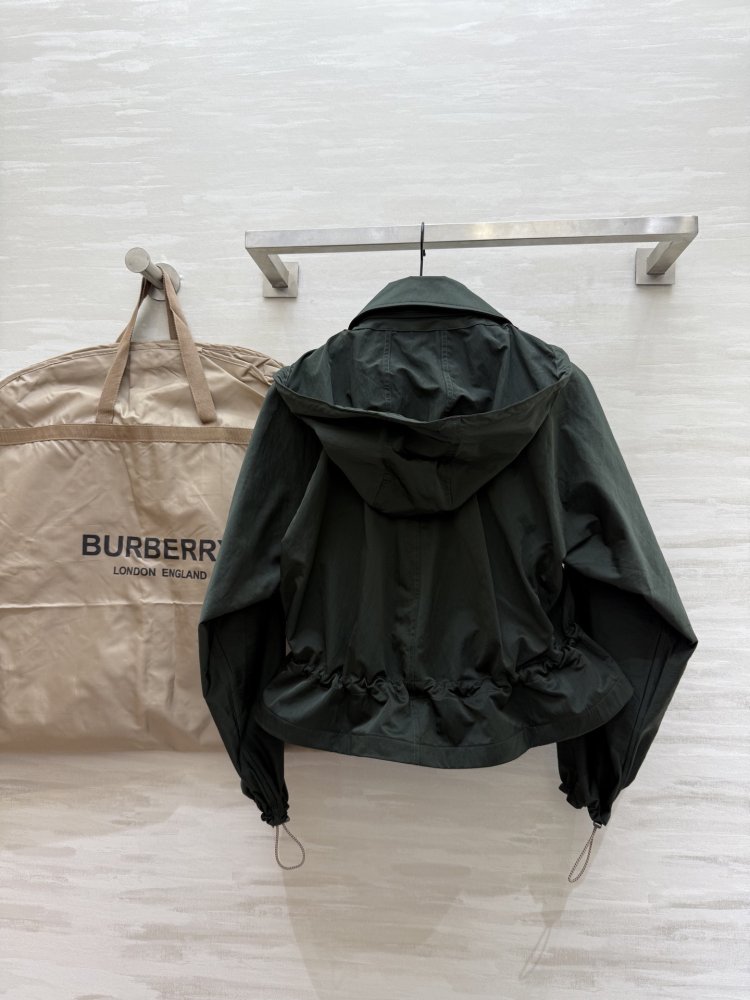 Куртка с капюшоном фото 8