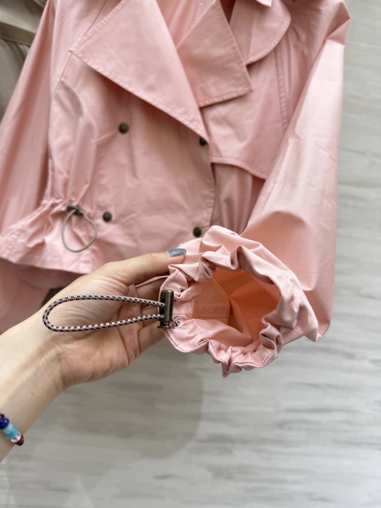 Куртка с капюшоном фото 8