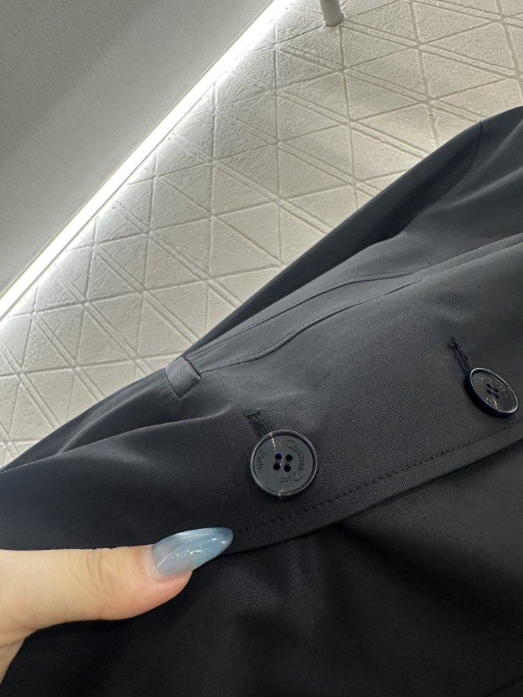 Куртка з кишенею і коміром-стійкою фото 8