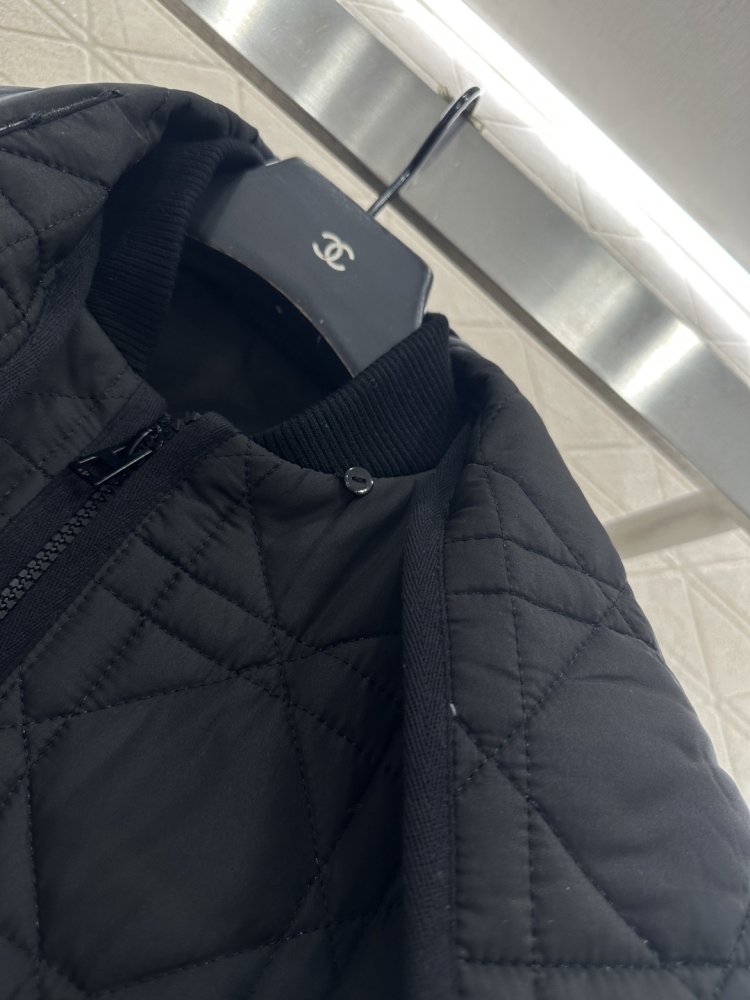 Куртка с шарфом женская фото 6