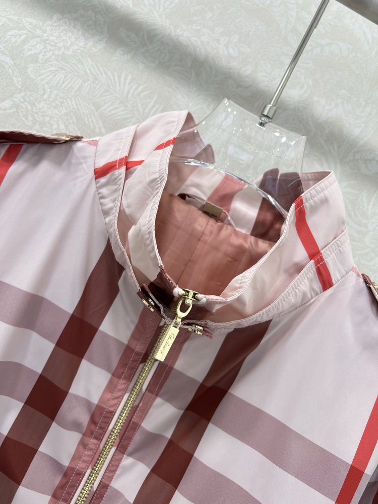 Куртка з коміром стійкою фото 2