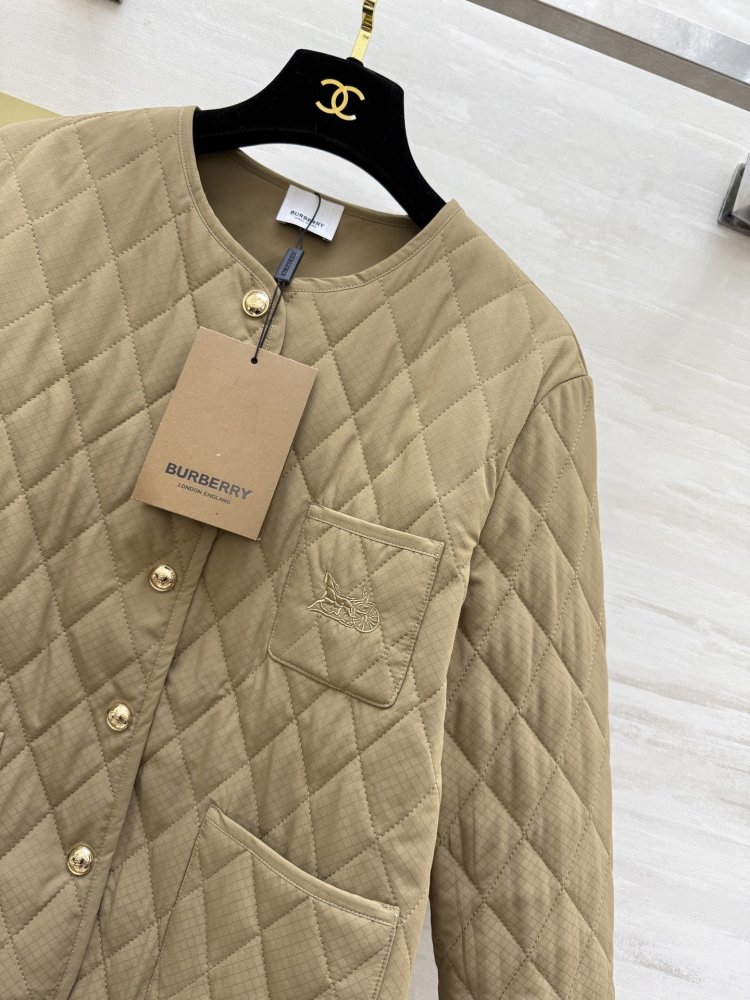 Куртка стеганая женская фото 3