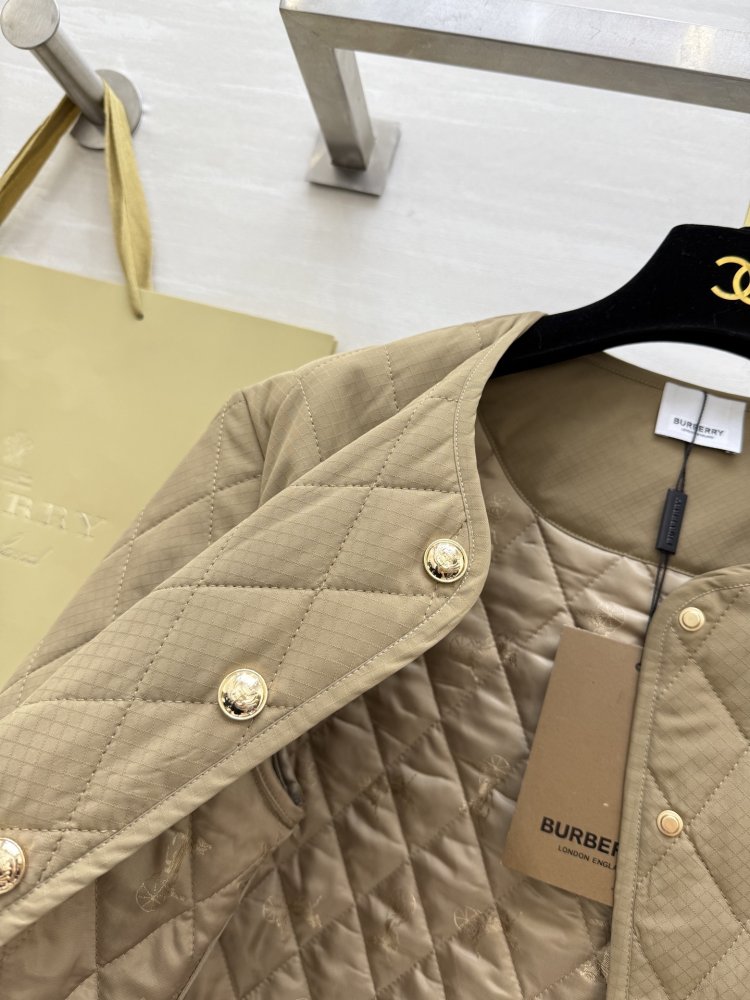 Куртка стеганая женская фото 8