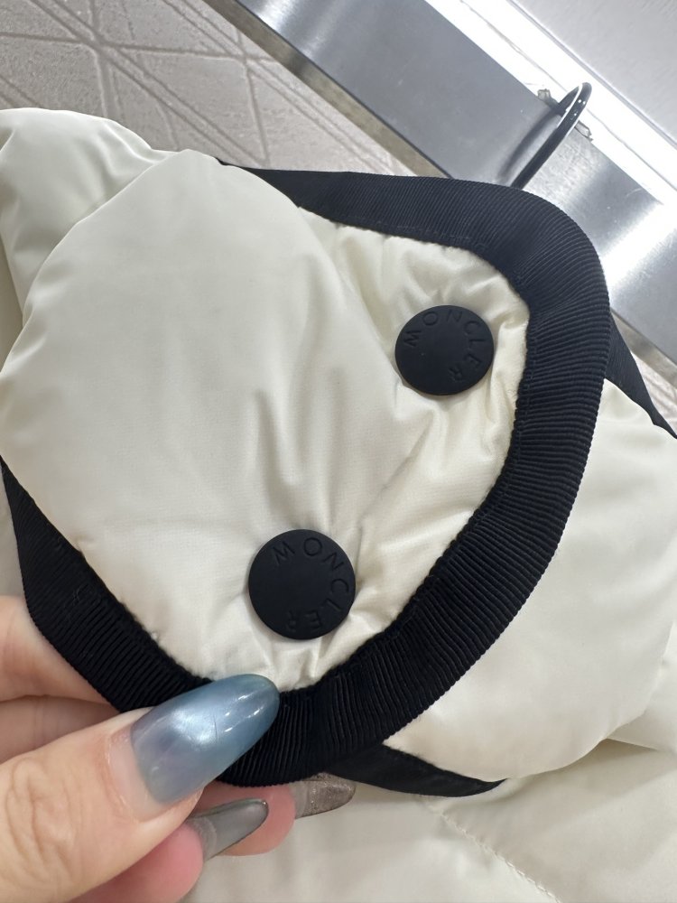 Куртка в стиле пэчворк с капюшоном фото 6