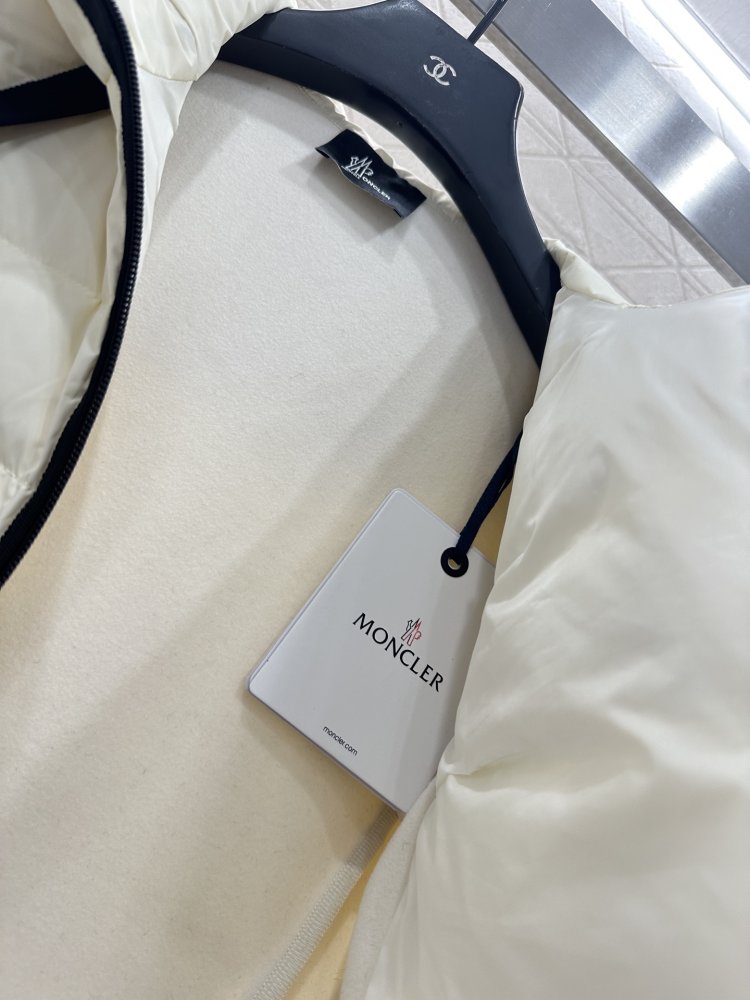 Куртка в стиле пэчворк с капюшоном фото 8