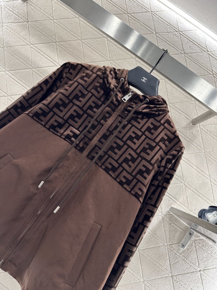 Куртка ветровка женская фото 3