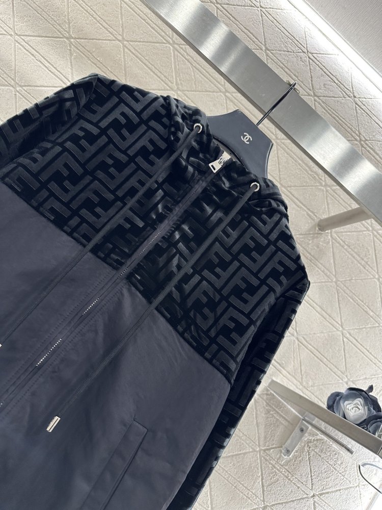 Куртка ветровка женская фото 3