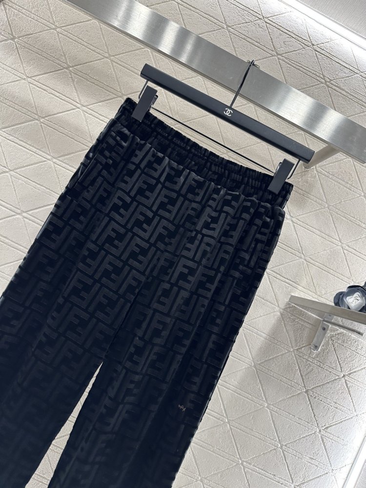 Куртка ветровка женская фото 9