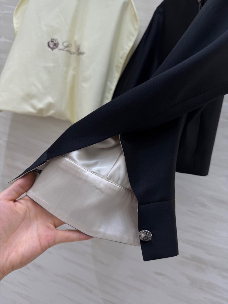 Куртка женская из шёлка и шерсти фото 5