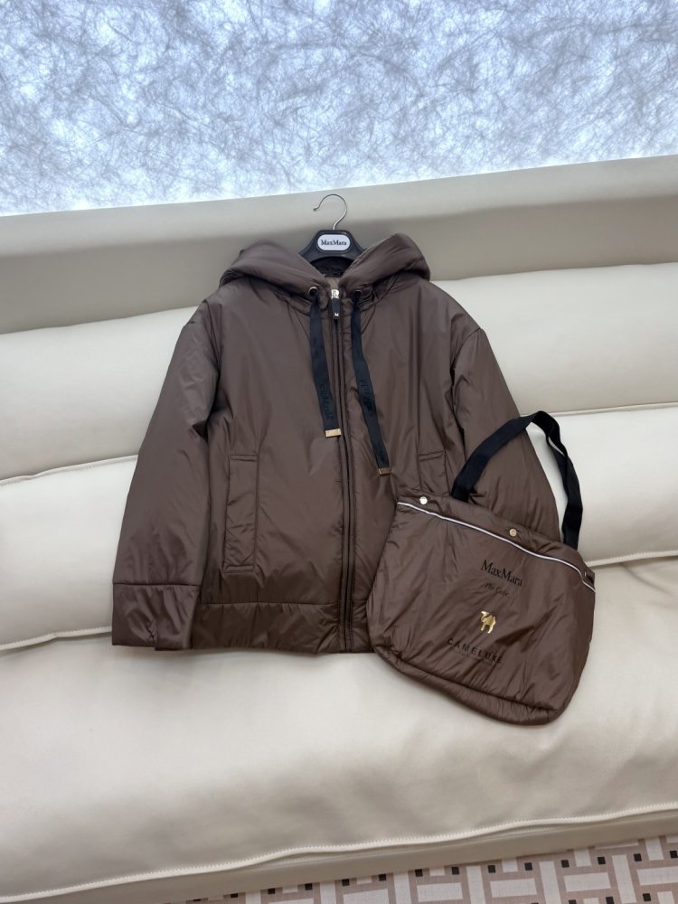 Куртка жіноча з верблюжої вовни фото 3