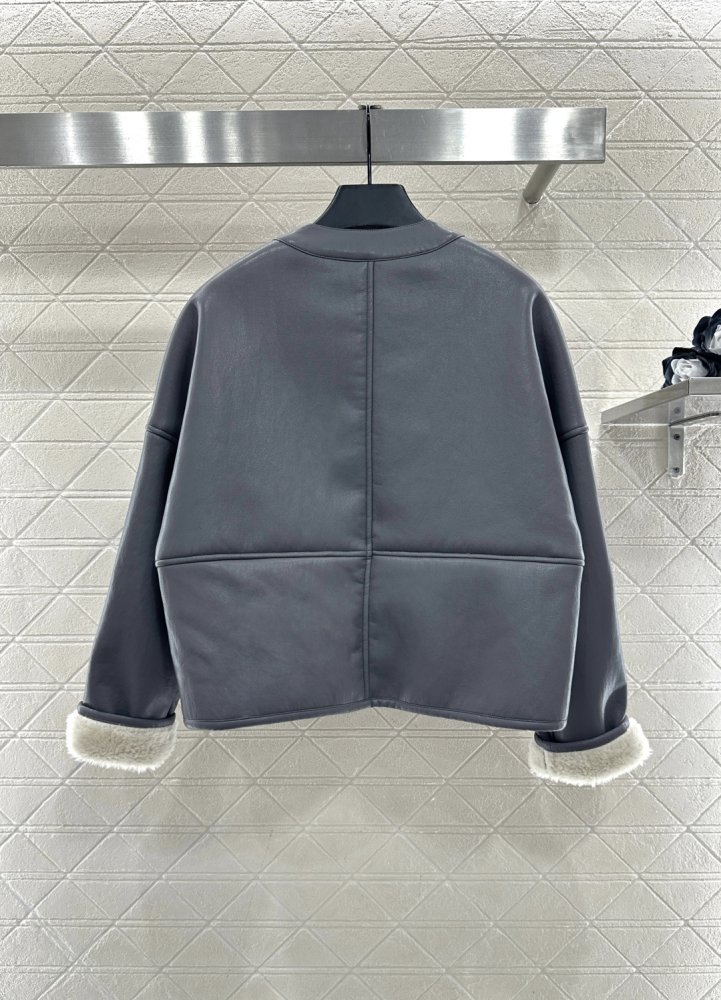 Куртка жіноча на хутрі фото 2