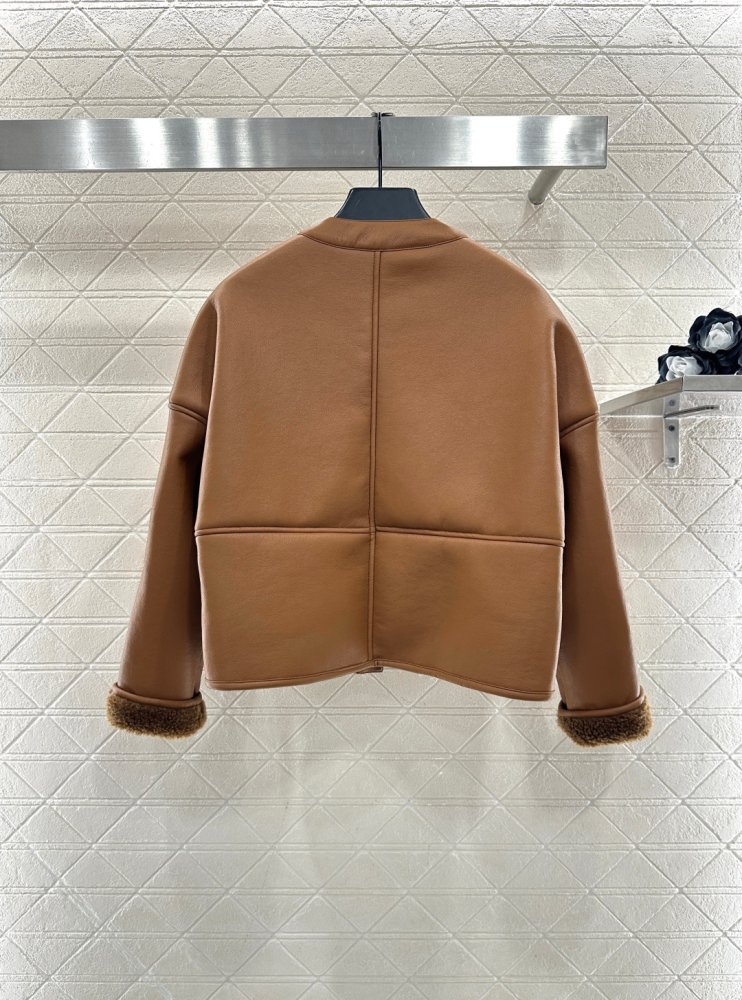 Куртка жіноча на хутрі фото 2