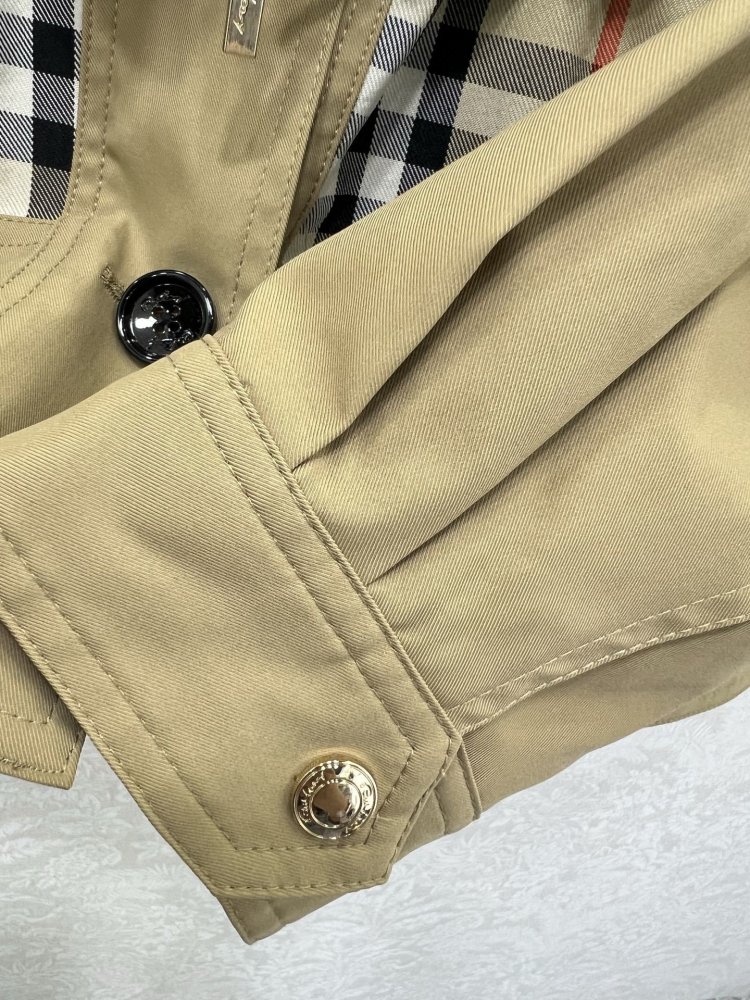 Jacket women's on lightning фото 5