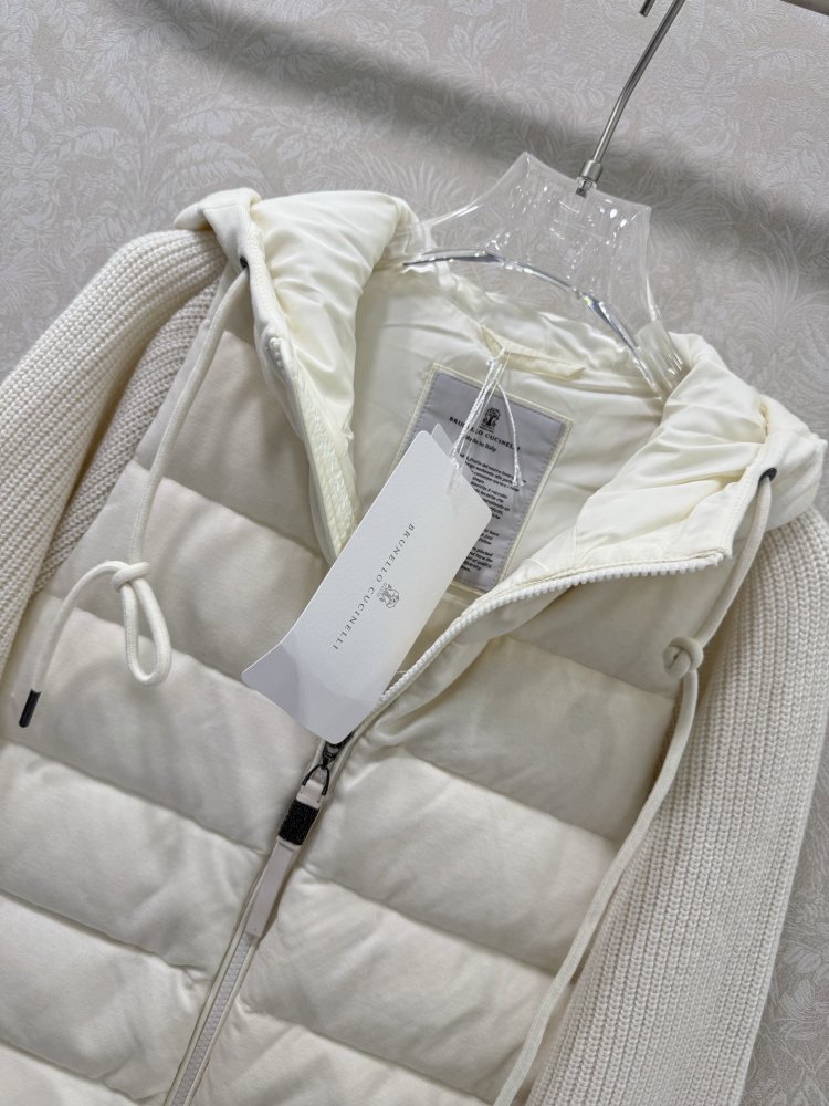 Куртка женская с кашемировыми рукавами фото 2