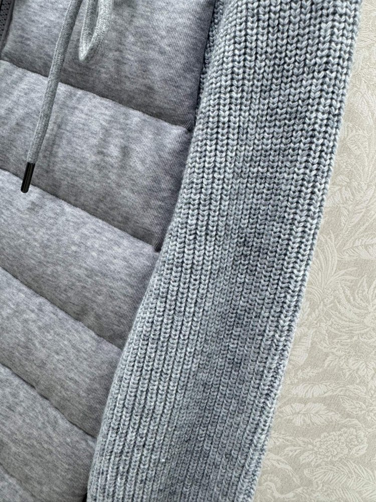 Куртка женская с кашемировыми рукавами фото 6