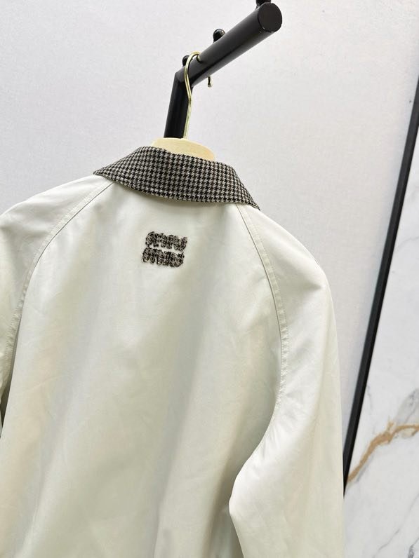 Куртка женская с лацканами фото 9