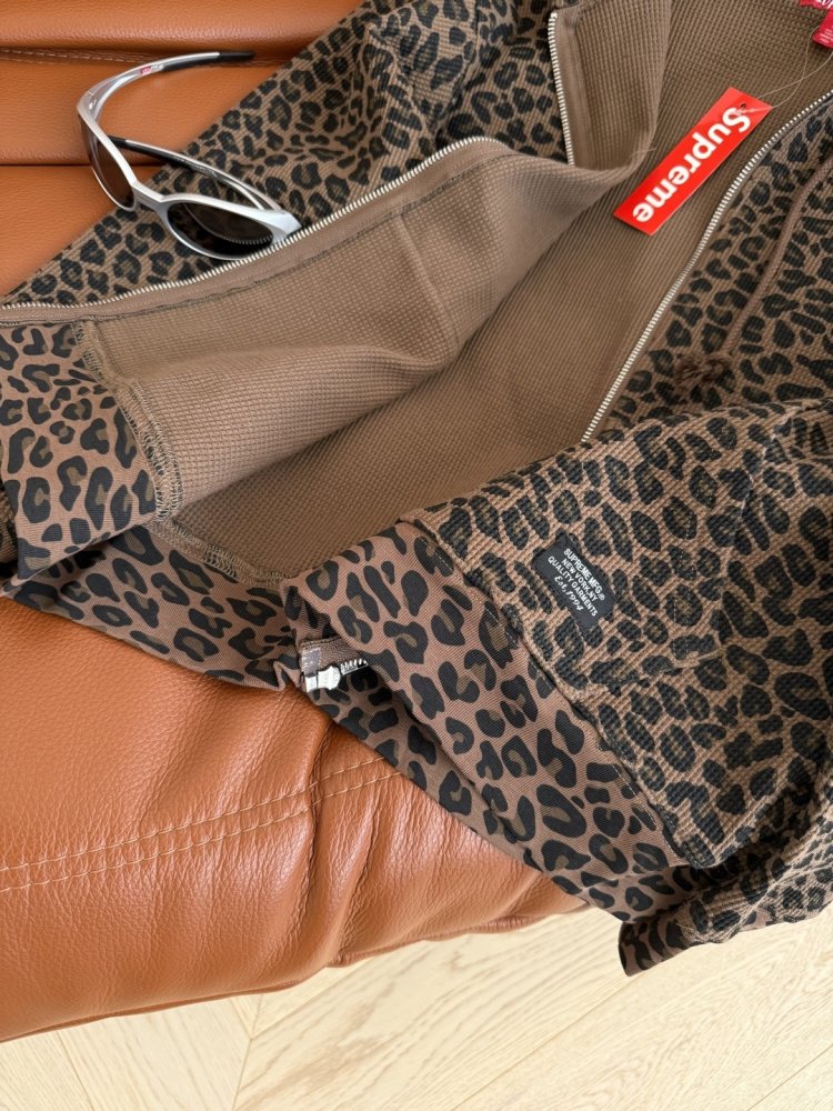 Куртка женская с леопардовым принтом фото 7