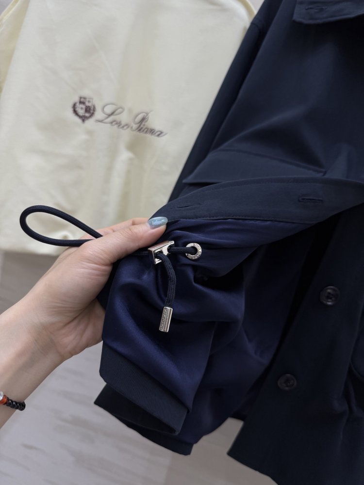 Куртка женская с воротником-стойкой фото 8