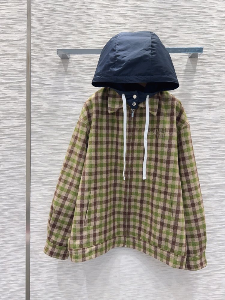 Куртка женская