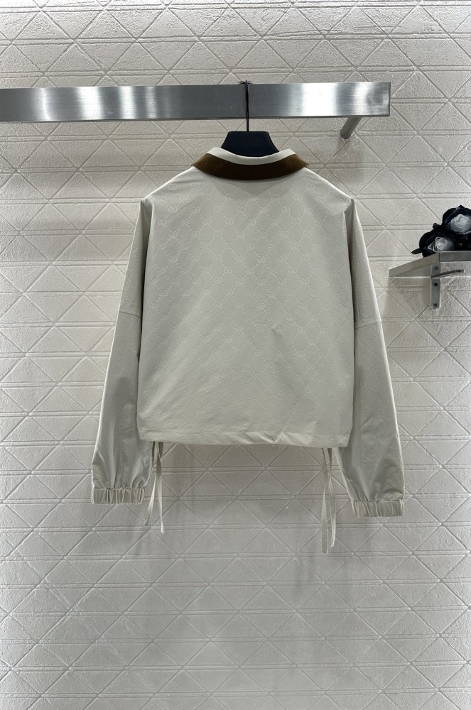 Куртка женская фото 2