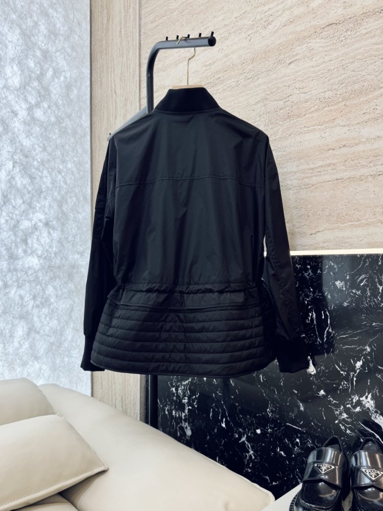 Куртка женская фото 2