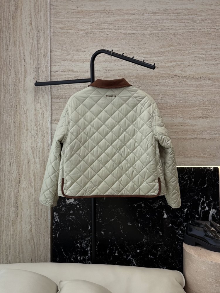 Куртка женская фото 2